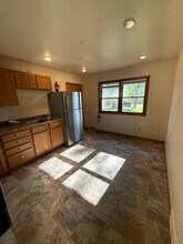 615-617 10th Ave SW in Valley City, ND - Building Photo - Building Photo