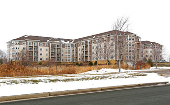 McKenna Crossing (Senior 65+) Apartamentos