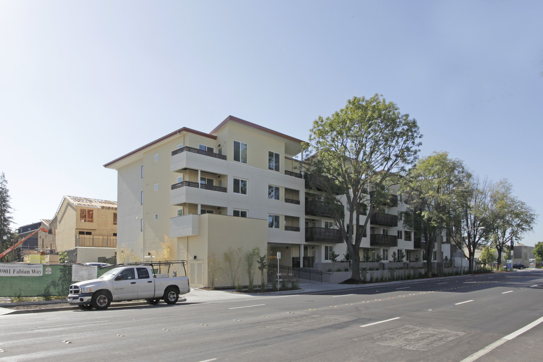 Alta Torre in Palo Alto, CA - Building Photo