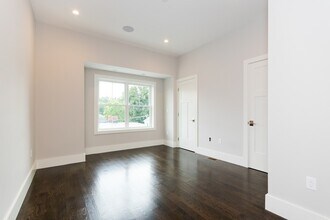 35 Chickatawbut St in Boston, MA - Building Photo - Building Photo
