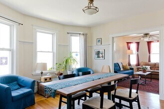 250 Walden St in Cambridge, MA - Building Photo - Building Photo