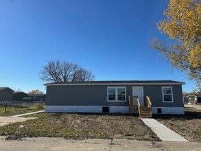 311 E 36th Pl in Bellevue, NE - Building Photo - Building Photo