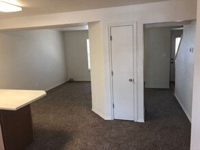 2424 Allegheny Dr in Colorado Springs, CO - Building Photo - Building Photo