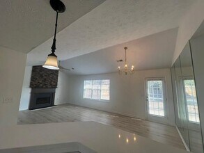 3025 Lake Park Trail in Acworth, GA - Building Photo - Building Photo