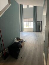121 Beach Haven Ln in Tampa, FL - Building Photo - Building Photo