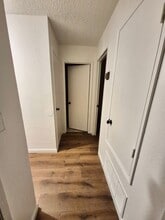 1090 Pinnacles Ave in Greenfield, CA - Building Photo - Building Photo