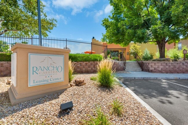Rancho Carrera Apartments in Santa Fe, NM - Building Photo - Building Photo