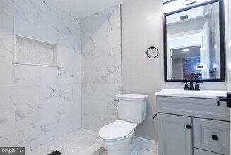 1321 Shepherd St NW in Washington, DC - Building Photo - Building Photo