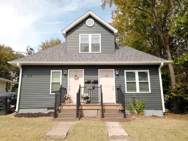 property at 309 W Worley St