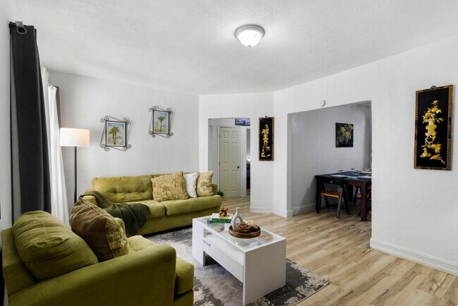 680 SW 7th Ave