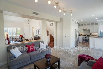 28059 Keepsake Way in Santa Clarita, CA - Building Photo - Building Photo