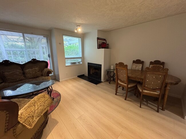 property at 795 8th Av W