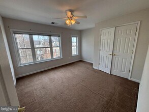 11278 Wortham Crest Cir in Manassas, VA - Building Photo - Building Photo