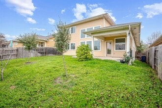 11928 Natures Bend in Austin, TX - Building Photo - Building Photo