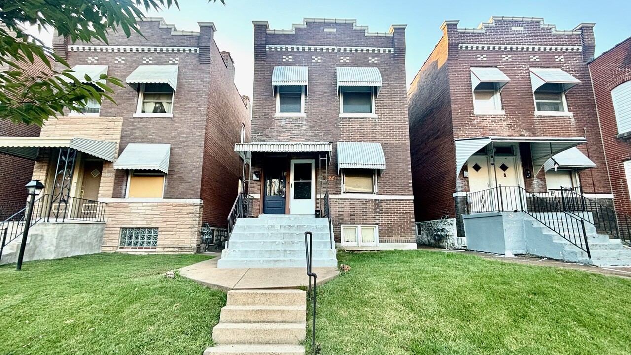 5234 Louisiana Ave in St. Louis, MO - Building Photo