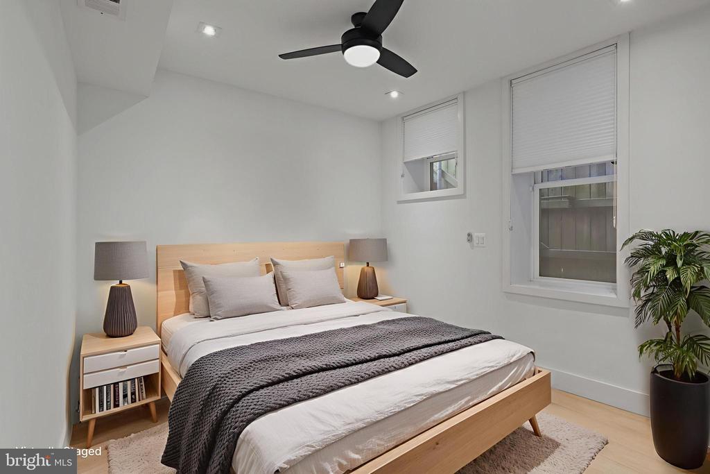 1963 Biltmore St NW in Washington, DC - Building Photo