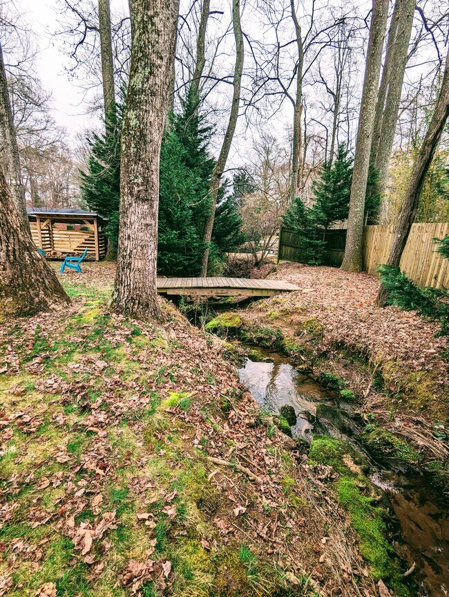 110 Melanie Ln in Greenville, SC - Building Photo - Building Photo