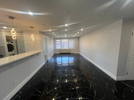 750 N Broad St in Elizabeth, NJ - Building Photo