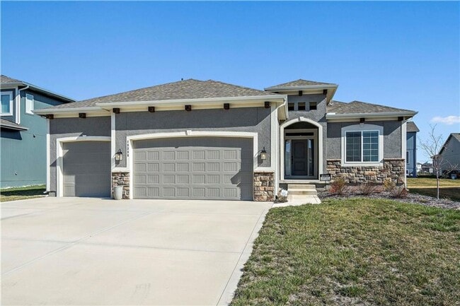 property at 18883 W 181st Ct