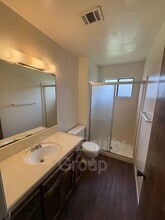 409 E Roosevelt Ave in Tulare, CA - Building Photo - Building Photo
