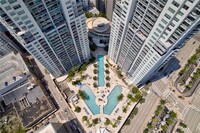 244 Biscayne Blvd, Unit 350 in Miami, FL - Building Photo - Building Photo