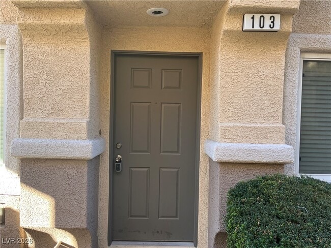 10085 Malibu Creek Ct in Las Vegas, NV - Building Photo - Building Photo