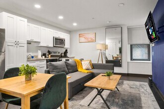 209 9th St in Pittsburgh, PA - Building Photo - Building Photo