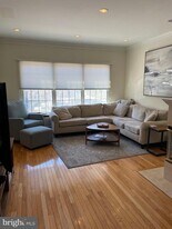 1125 N Utah St in Arlington, VA - Building Photo