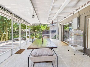 1632 SW 28th Ave in Fort Lauderdale, FL - Foto de edificio - Building Photo