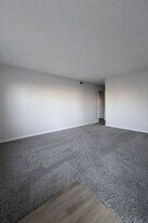 116 Ballygar St, Unit B in Clarksville, TN - Building Photo
