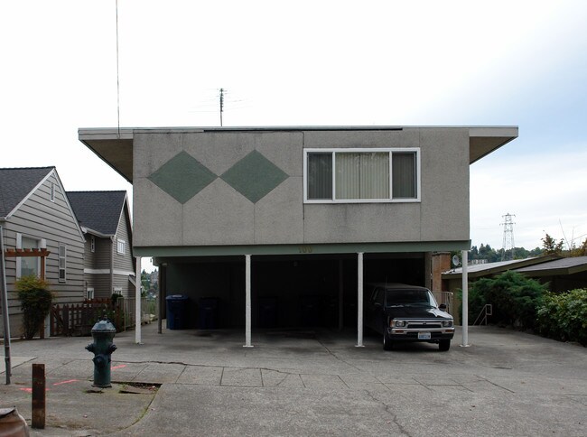 100 Florentia St in Seattle, WA - Foto de edificio - Building Photo