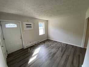 114-116 Loch Ln Dr in Louisa, VA - Building Photo - Building Photo