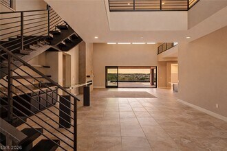 72 Bella Lago Ave in Henderson, NV - Building Photo - Building Photo