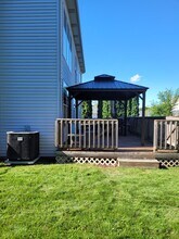 741 Regal Ln in Algonquin, IL - Building Photo - Building Photo