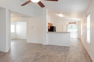 906 Aiken Dr in Leander, TX - Building Photo - Building Photo