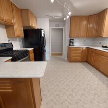 2347 N 117th St in Wauwatosa, WI - Building Photo - Building Photo