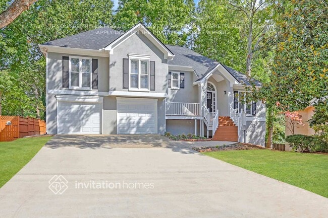 2447 Doubletree Dr NW in Acworth, GA - Foto de edificio - Building Photo