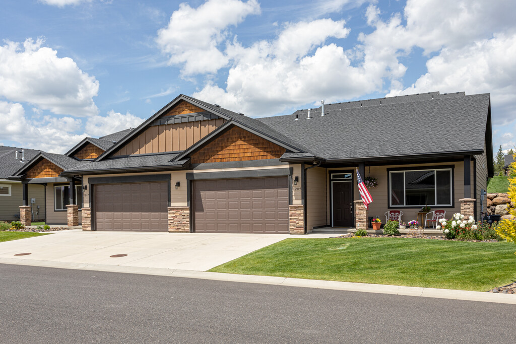 StoneHorse At Wandermere Apartments in Spokane, WA