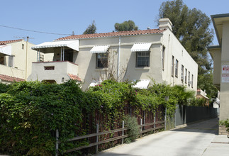 5343 Russel Ave in Los Angeles, CA - Building Photo - Building Photo