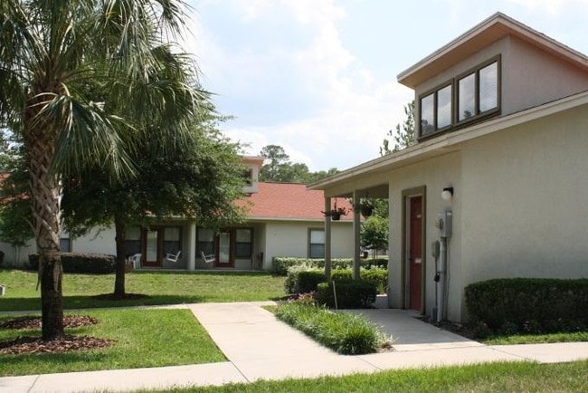 Palm Villas in Gainesville, FL - Foto de edificio - Building Photo