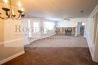 305 White Oak Dr in Henderson, NC - Building Photo - Building Photo