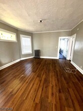 203 Lawrence St in Paterson, NJ - Building Photo - Building Photo