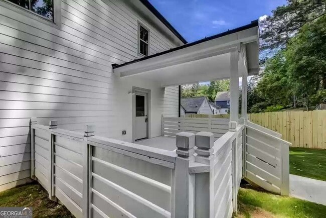 253 Lamon Ave SE in Atlanta, GA - Building Photo - Building Photo