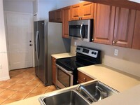 11506 NW 48th Terrace, Unit 140M in Doral, FL - Building Photo - Building Photo