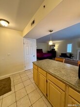 221 Old Pond Ln in Norwich, CT - Building Photo - Building Photo