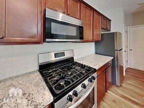 541 Lanier Ct in Hiram, GA - Foto de edificio - Building Photo