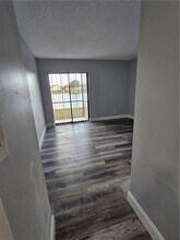 9862 Nob Hill Ct, Unit 9862 in Sunrise, FL - Foto de edificio - Building Photo