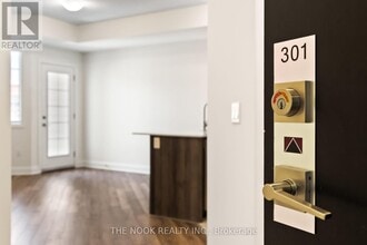 50-350 Lakebreeze Dr in Newcastle, ON - Building Photo - Building Photo