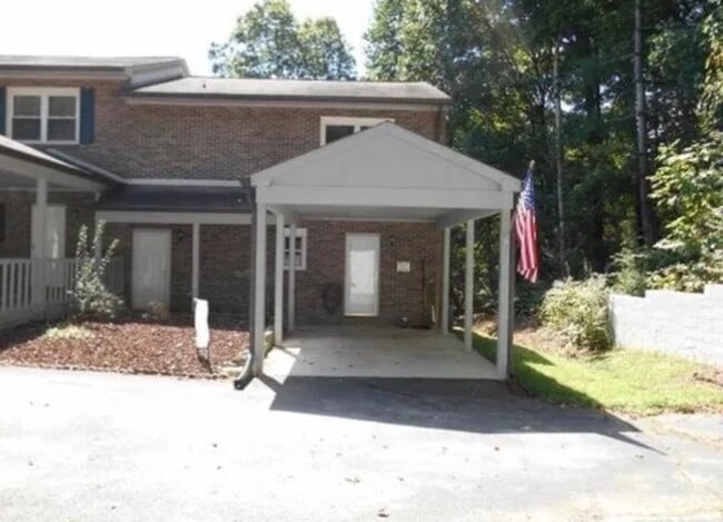 property at 23 Chestnut Dr