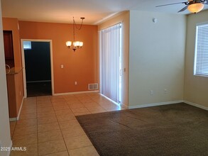 3330 S Gilbert Rd in Chandler, AZ - Building Photo - Building Photo